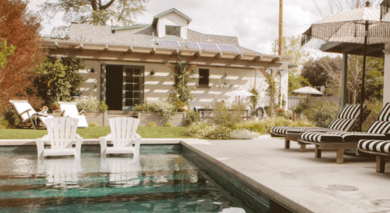 cottage with pool uk